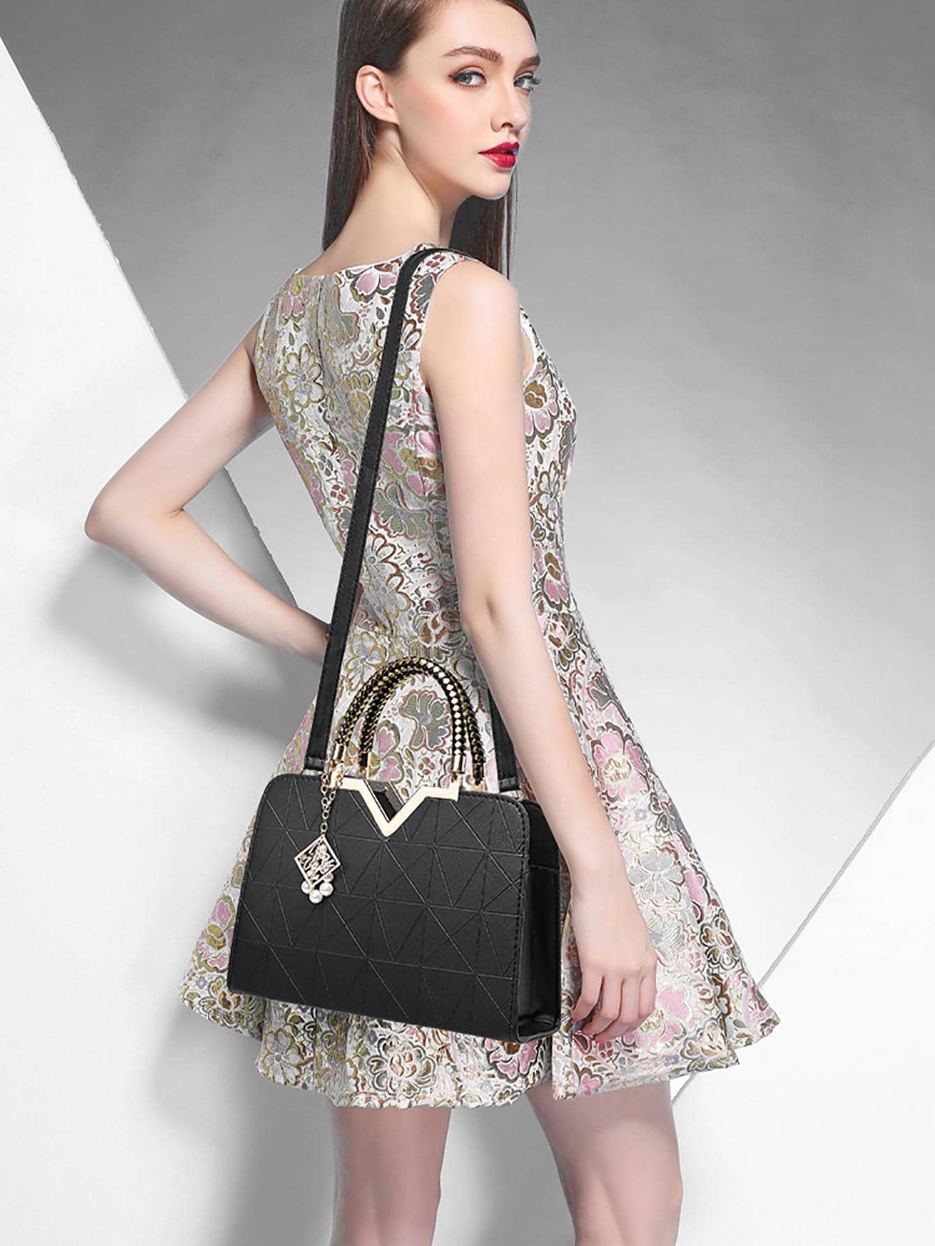 Elegant Large-Capacity Square Bag for Women, Versatile Handheld or Crossbody, Ideal Gift for Mothers, Office, Work or Business Use, Mommy Must-Have