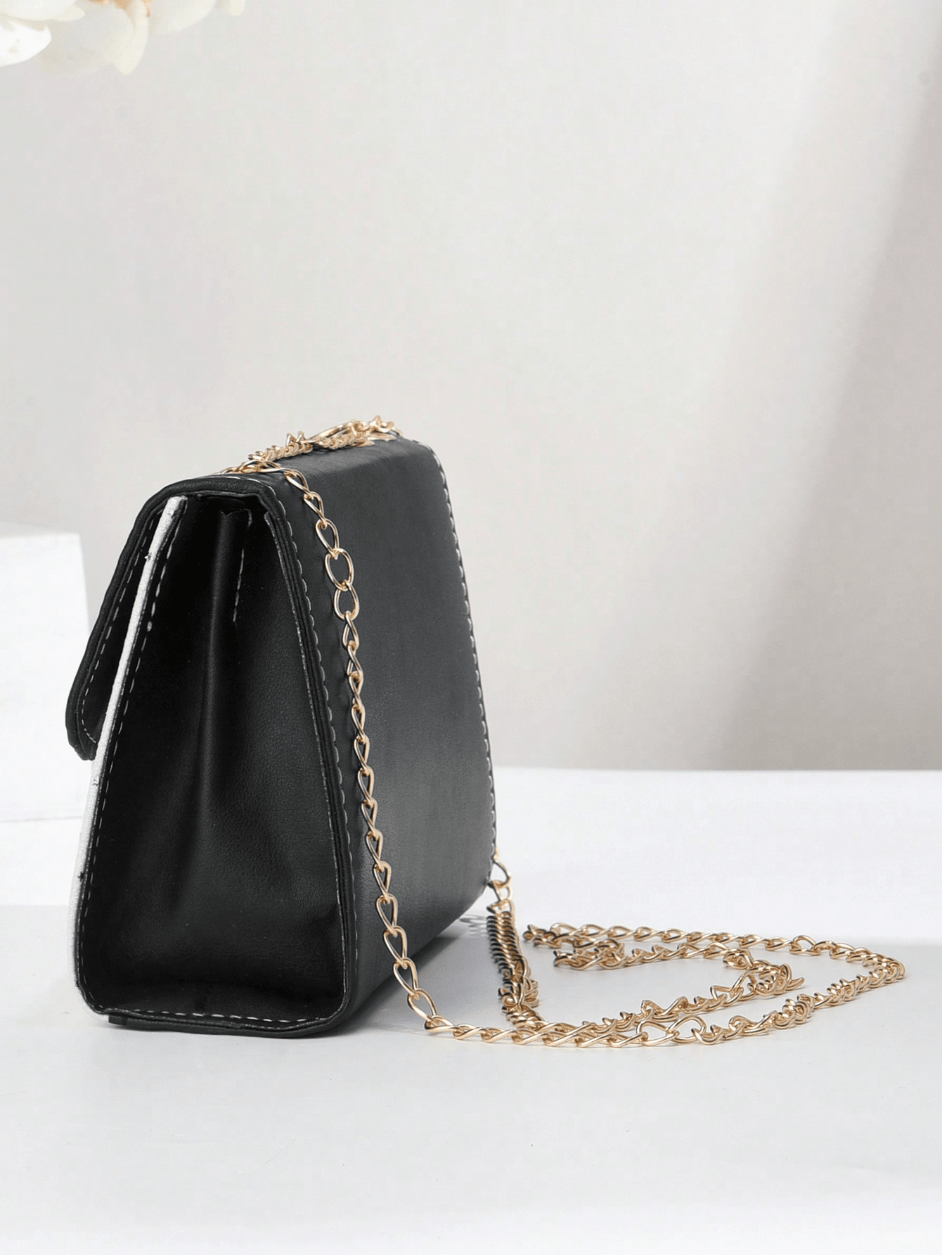 Elegant Square Flap Bag with Bow and Faux Pearl Decor, Mini Fashion PU Handbag with Adjustable Strap, Ideal Mother's Day Gift or Birthday Present