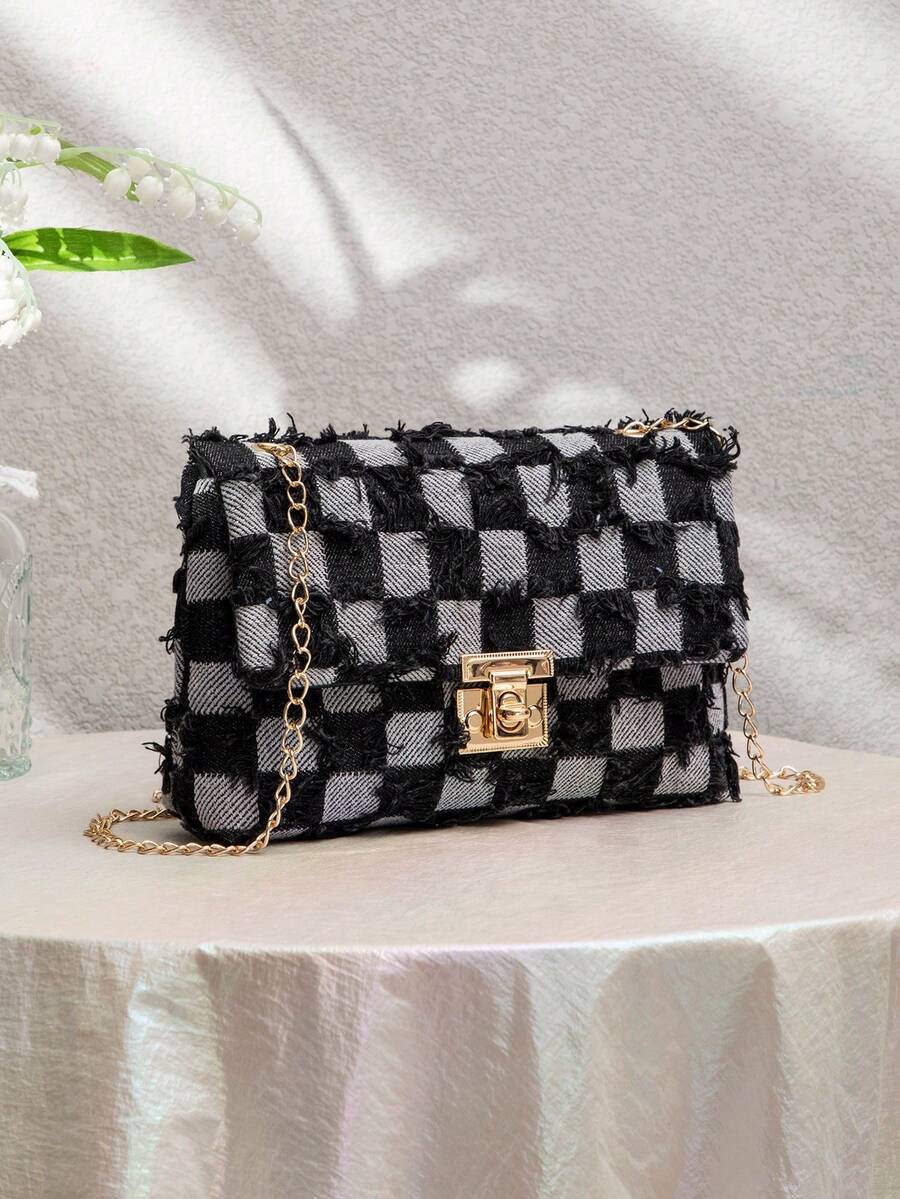 Chic European-Style Mini Square Shoulder Bag for Women, Versatile Crossbody Purse for Spring and Summer, Sweet and Elegant Everyday Fashion