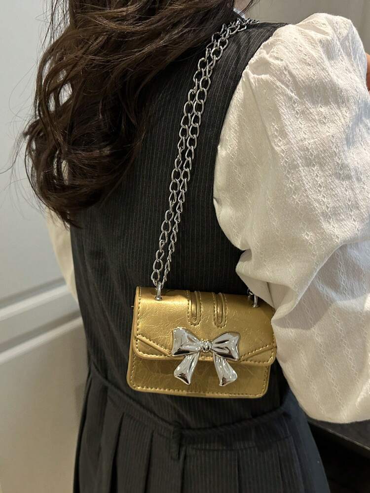 Fashionable Mini Square Crossbody Bag with Bow Decoration and Double Chain, Ideal for Fall and Winter, Lightweight Daily Purse for Students and Women