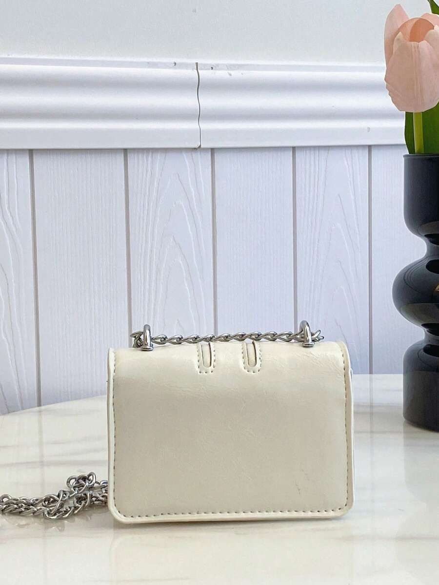 Fashionable Mini Square Crossbody Bag with Bow Decoration and Double Chain, Ideal for Fall and Winter, Lightweight Daily Purse for Students and Women