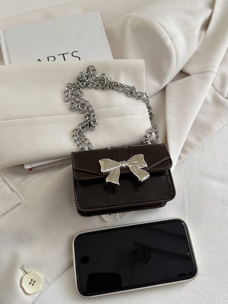 Fashionable Mini Square Crossbody Bag with Bow Decoration and Double Chain, Ideal for Fall and Winter, Lightweight Daily Purse for Students and Women