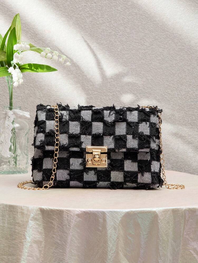 Chic European-Style Mini Square Shoulder Bag for Women, Versatile Crossbody Purse for Spring and Summer, Sweet and Elegant Everyday Fashion
