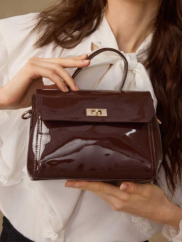 Minimalist Premium Handbag for Women, Suitable for Daily Commute and Business Casual Looks, Sleek Structured Design, Lightweight Shoulder Bag