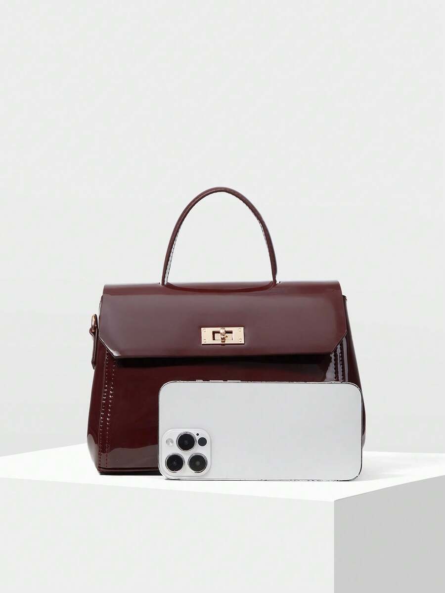 Minimalist Premium Handbag for Women, Suitable for Daily Commute and Business Casual Looks, Sleek Structured Design, Lightweight Shoulder Bag