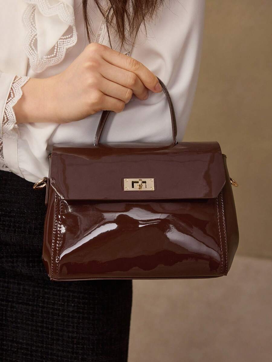 Minimalist Premium Handbag for Women, Suitable for Daily Commute and Business Casual Looks, Sleek Structured Design, Lightweight Shoulder Bag