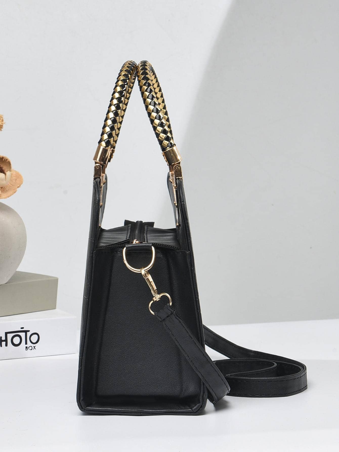 Elegant Large-Capacity Square Bag for Women, Versatile Handheld or Crossbody, Ideal Gift for Mothers, Office, Work or Business Use, Mommy Must-Have