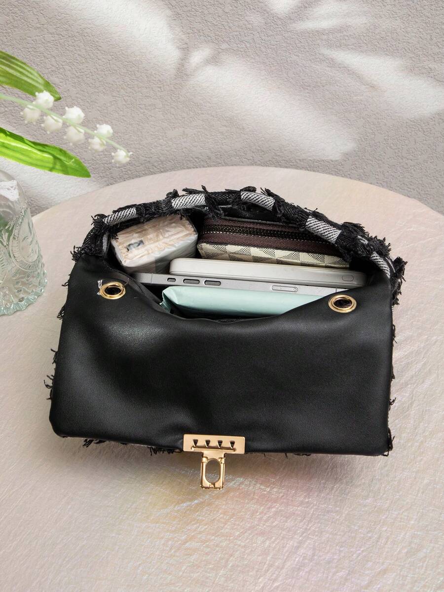 Chic European-Style Mini Square Shoulder Bag for Women, Versatile Crossbody Purse for Spring and Summer, Sweet and Elegant Everyday Fashion