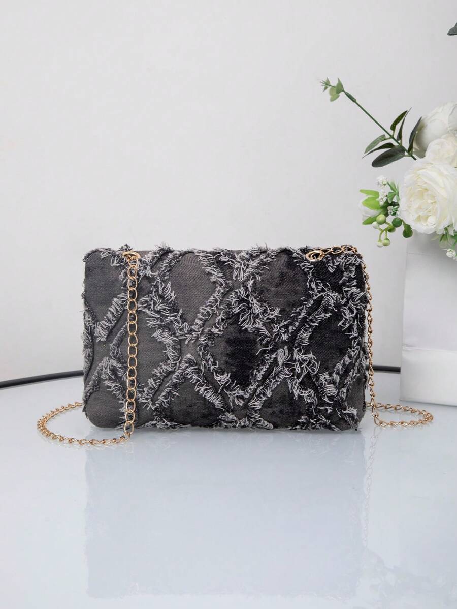 Chic European-Style Mini Square Shoulder Bag for Women, Versatile Crossbody Purse for Spring and Summer, Sweet and Elegant Everyday Fashion